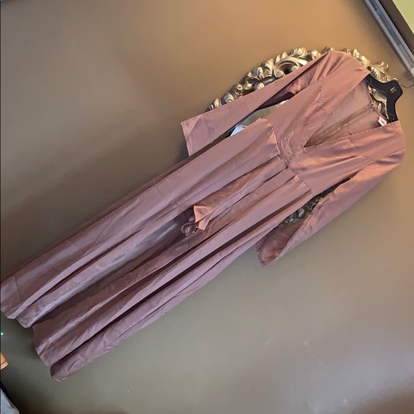 Champagne long sleeve romper with cape attached - Picture 3 of 4